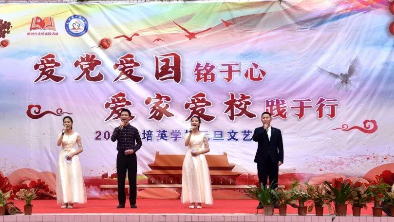 西方大卡车找字母